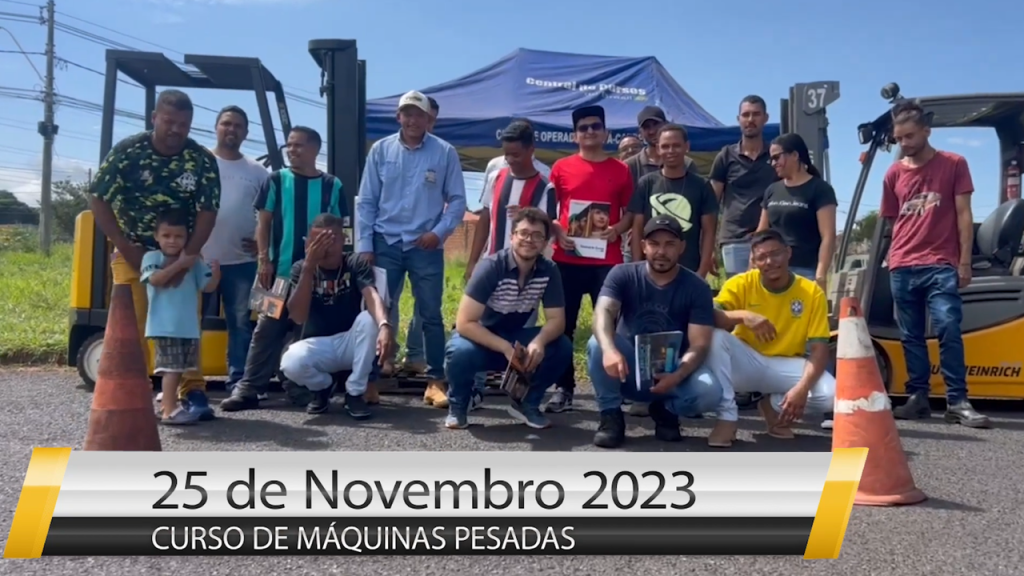 Empilhadeira curso 25 de novembro de 2023